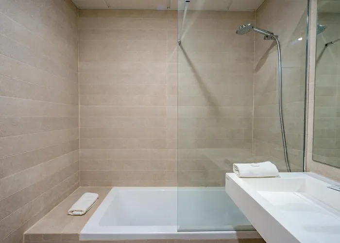 Beachclose With Pool By Costarentals - Ref 22 Torremolinos