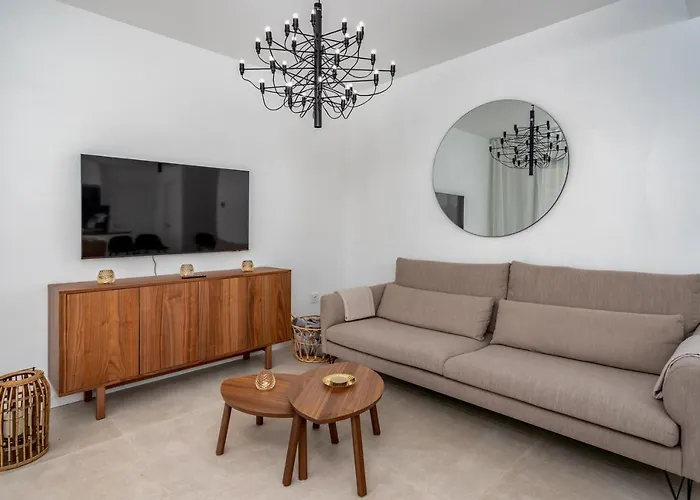 Beachclose With Pool By Costarentals - Ref 22 * Torremolinos